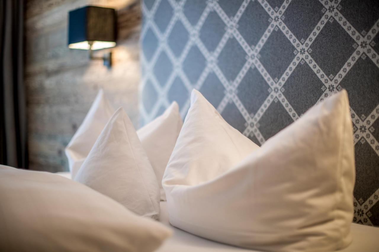 Post Hotel Paznaun Зее Экстерьер фото